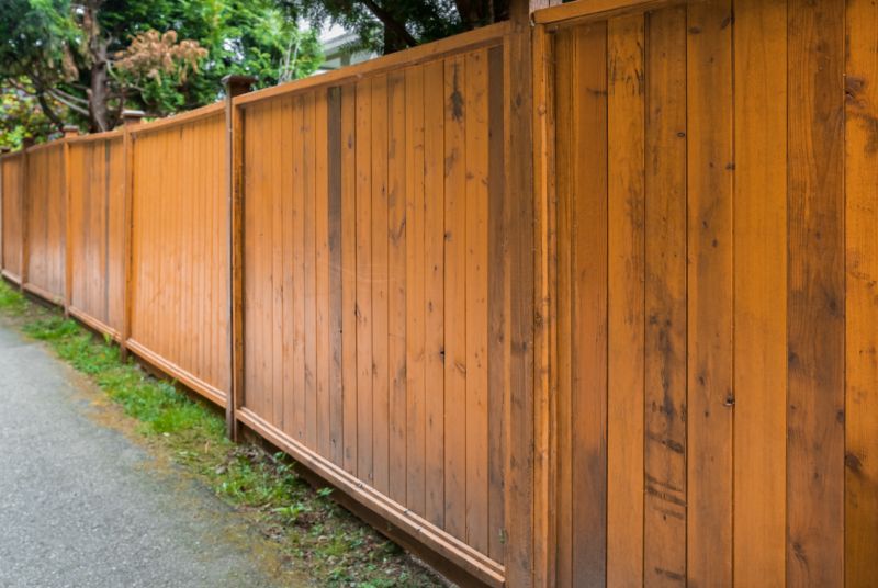Backyard Wood Fence Service
